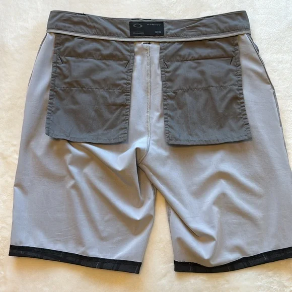 Oakley Men’s Performance Shorts - Picture 8 of 13